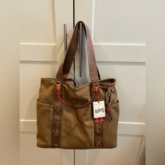 Woolrich x Target Collab Canvas Tote w/Carabiner, NWT - Picture 4 of 9